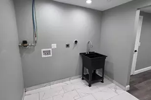 253 E Abbott, Lansford, PA 18232 - Photo 34