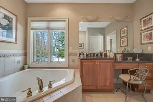 235 Wolf Hollow Rd, Lake Harmony, PA 18624 - Photo 56