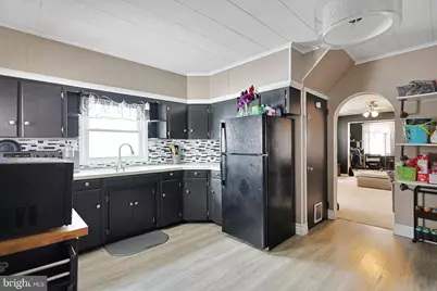 415 W White Street, Summit Hill, PA 18250 - Photo 10