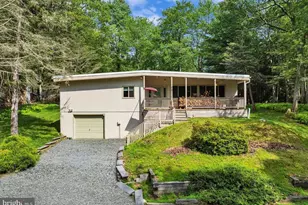 72 Forest Dr, Lake Harmony, PA 18624 - Photo 1