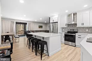 70 Pineknoll Dr, Lake Harmony, PA 18624 - Photo 2