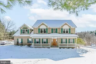 410 Maxine Dr, Lehighton, PA 18235 - Photo 1