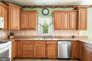 410 Maxine Dr, Lehighton, PA 18235 - Photo 14