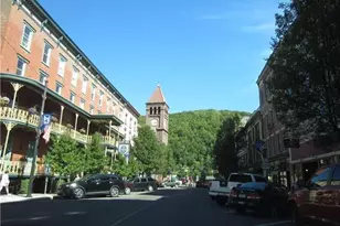 194 N 7th St, Lehighton, PA 18235 - Photo 36