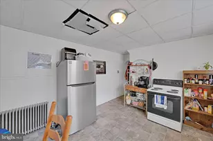 601 E Bertsch St, Lansford, PA 18232 - Photo 16