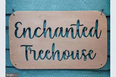 35 S Lake Drive, Lake Harmony, PA 18624 - Photo 2