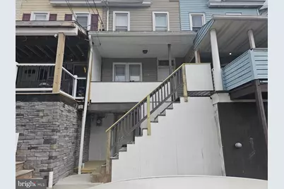 123 W Railroad Avenue, Nesquehoning, PA 18240 - Photo 1