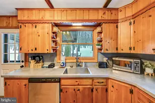 340 Moseywood Rd, Lake Harmony, PA 18624 - Photo 26