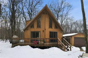 8 Running Bear Ln, Albrightsville, PA 18210 - Photo 2