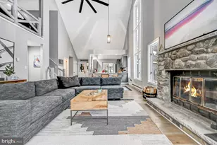 59 Midway, Lake Harmony, PA 18624 - Photo 12