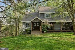 59 Midway, Lake Harmony, PA 18624 - Photo 2