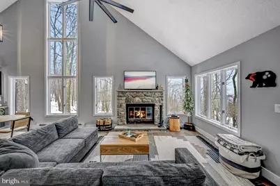 59 Midway, Lake Harmony, PA 18624 - Photo 8