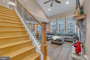 12 Beachwood Ct, Lake Harmony, PA 18624 - Photo 4