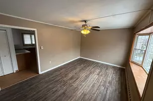 730 E Main St, Weatherly, PA 18255 - Photo 4