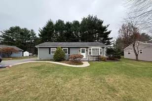 730 E Main St, Weatherly, PA 18255 - Photo 2