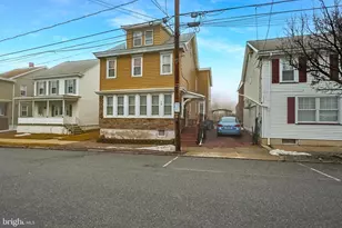 310 W Ludlow St, Summit Hill, PA 18250 - Photo 2