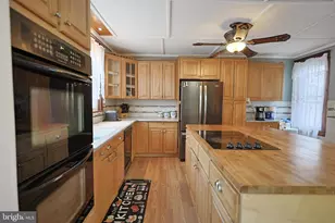 310 W Ludlow St, Summit Hill, PA 18250 - Photo 10