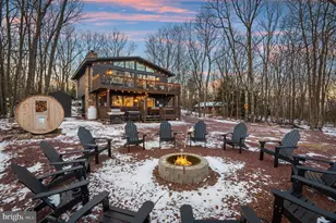 79 Skye Dr, Lake Harmony, PA 18624 - Photo 2