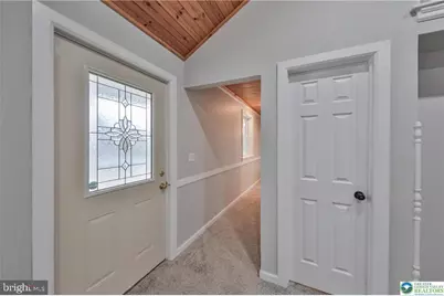 370 W White Bear Drive, Summit Hill, PA 18250 - Photo 10