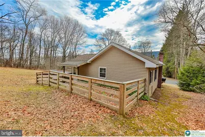 370 W White Bear Drive, Summit Hill, PA 18250 - Photo 6