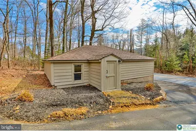 370 W White Bear Drive, Summit Hill, PA 18250 - Photo 38