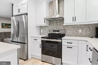 70 Pineknoll Drive, Lake Harmony, PA 18624 - Photo 4