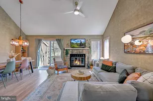 65 Snow Shoe, Lake Harmony, PA 18624 - Photo 6