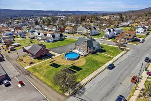 635 Coal St, Lehighton, PA 18235 - Photo 14