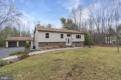 240 Horseshoe Drive, Palmerton, PA 18071 - Photo 2