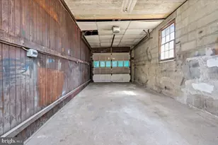 229 N 2nd St, Lehighton, PA 18235 - Photo 30