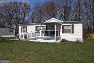 124 Ashley Ln, Lehighton, PA 18235 - Photo 2
