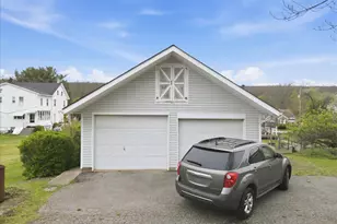 520 W Main St, Weatherly, PA 18255 - Photo 76