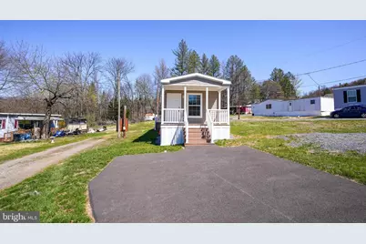 20 Court Street, Lehighton, PA 18235 - Photo 2