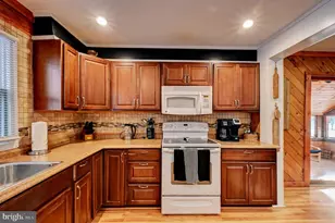 28 Skye Dr, Lake Harmony, PA 18624 - Photo 10