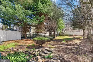 228 W Abbott St, Lansford, PA 18232 - Photo 4