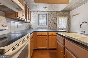 228 W Abbott St, Lansford, PA 18232 - Photo 28