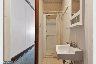 228 W Abbott Street, Lansford, PA 18232 - Photo 20