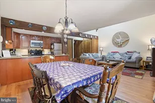 39 Ruffed Grouse Ct, Lake Harmony, PA 18624 - Photo 14