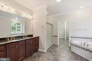 109 Lake Dr, Lake Harmony, PA 18624 - Photo 12