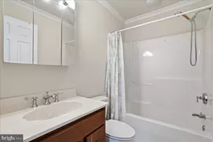 109 Lake Dr, Lake Harmony, PA 18624 - Photo 16