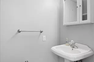 109 Lake Dr, Lake Harmony, PA 18624 - Photo 22