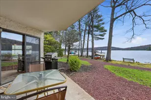 45 Midlake, Lake Harmony, PA 18624 - Photo 2