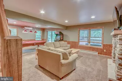 87 Pineknoll Drive, Lake Harmony, PA 18624 - Photo 10
