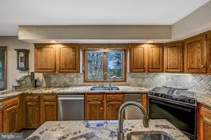 18 Hazlewood, Lake Harmony, PA 18624 - Photo 28