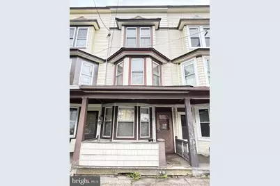 21 W Bertsch Street, Lansford, PA 18232 - Photo 2
