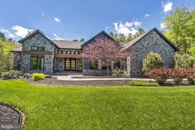 95 Nottingham Court, Palmerton, PA 18071 - Photo 2