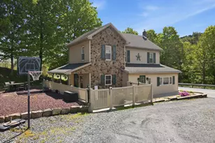 4880 Little Gap Rd, Kunkletown, PA 18058 - Photo 8