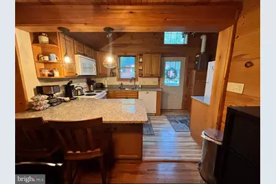 121 S Lake Drive, Lake Harmony, PA 18624 - Photo 6