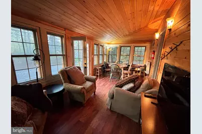 121 S Lake Drive, Lake Harmony, PA 18624 - Photo 8