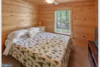 121 S Lake Drive, Lake Harmony, PA 18624 - Photo 26